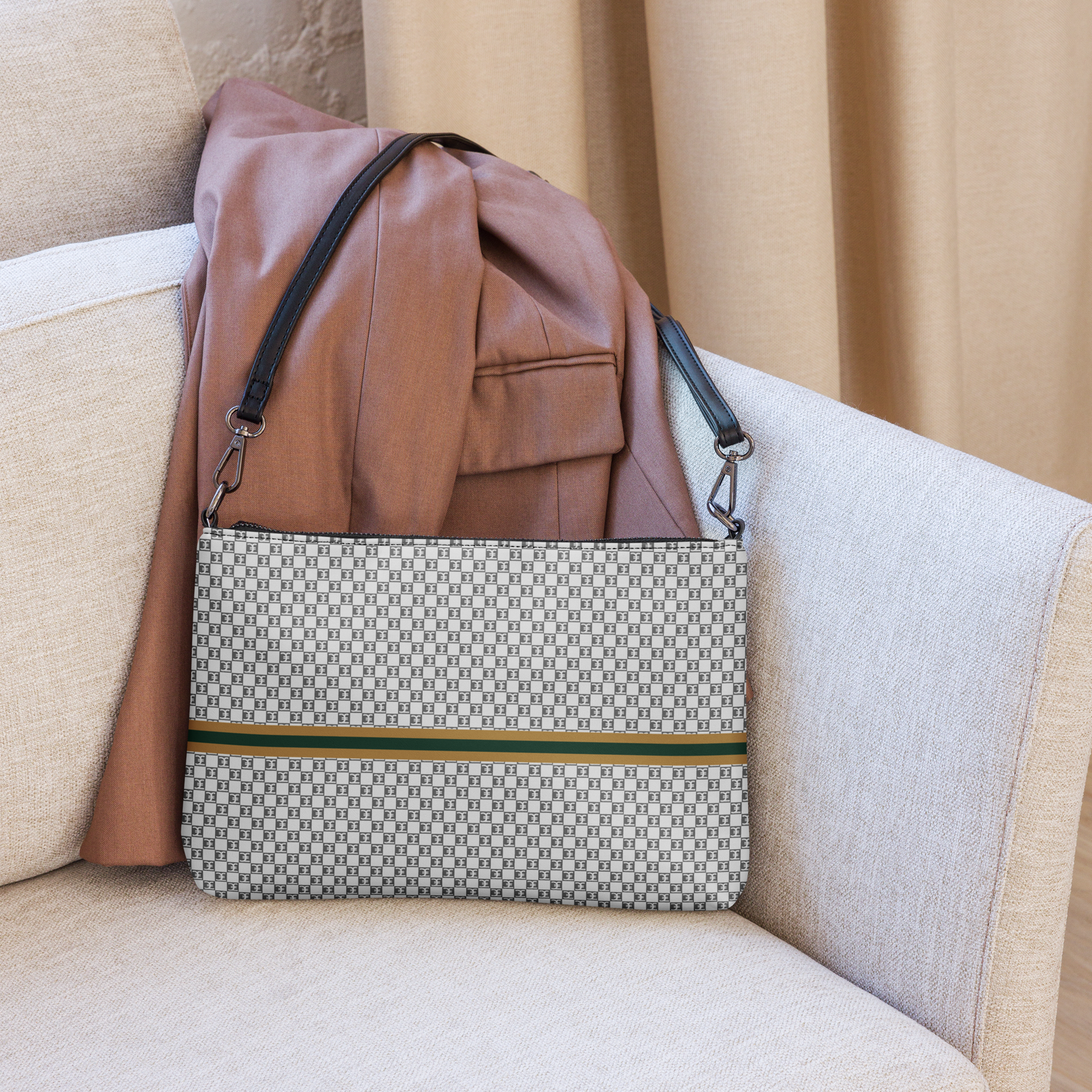 Elevaysion Crossbody bag