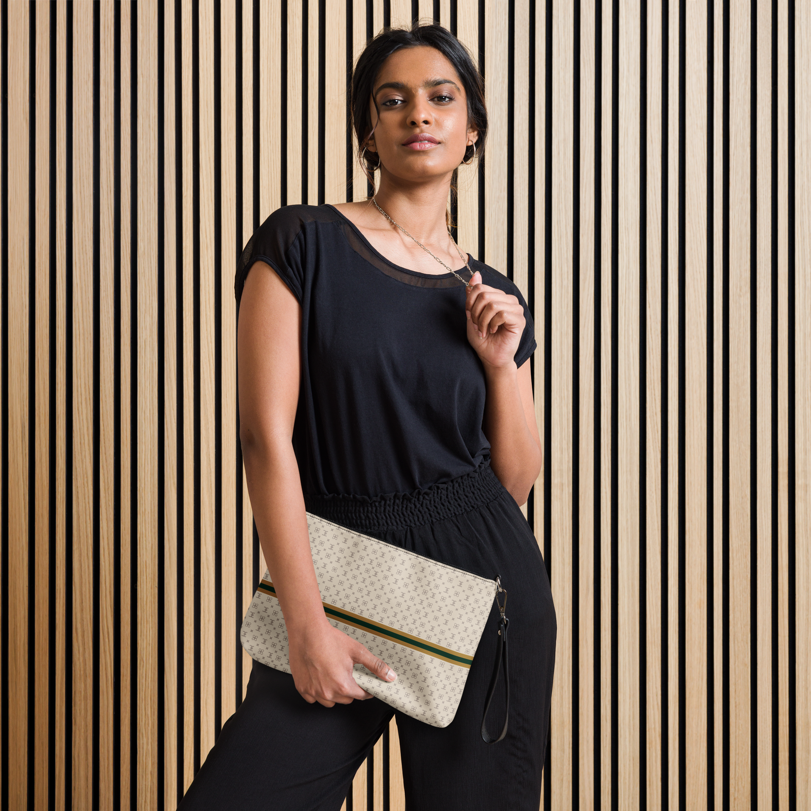 Elevaysion Crossbody bag