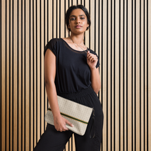 Elevaysion Crossbody bag