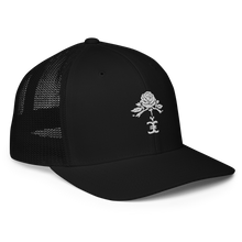 Elevasn Rose Emblem Cap - Noir Edition