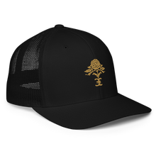 Elevasn Rose Emblem Cap - Noir Edition